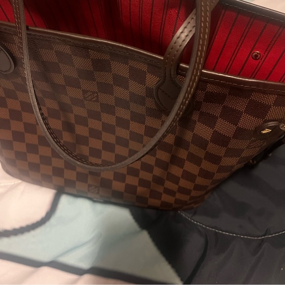 Louis Vuitton Bags Bolsa Lv Autentico Con Recibo Poshmark